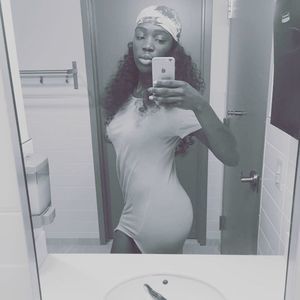 Meet your Posher, Tiesha